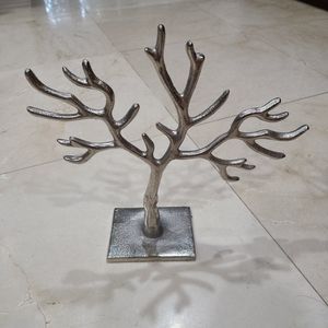Jewelry tree/holder - silver